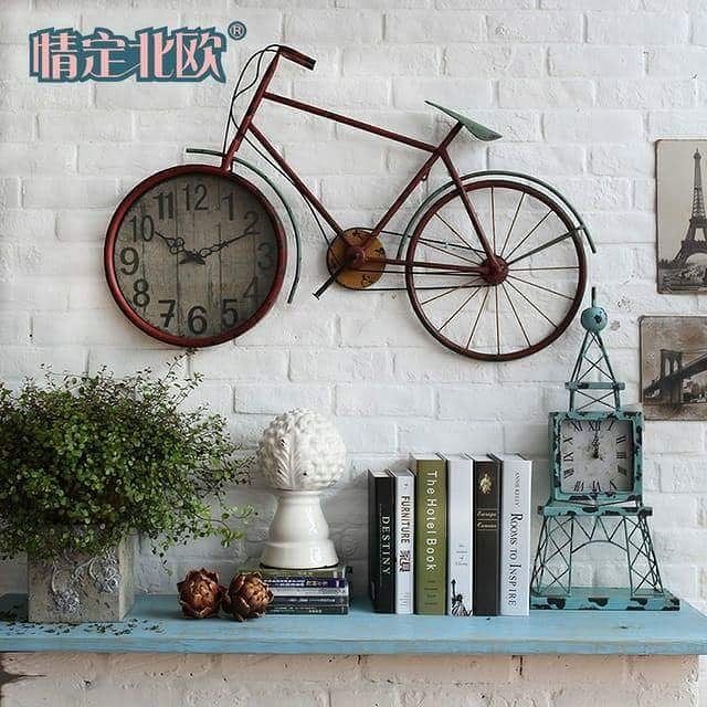 Bicycle Clock #upcycling #upcycle #upcyclingitaly #ideas #clock.jpg