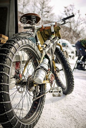Bicycle snow chains on a Surly Pugsley (Jozankei, Hokkaido, Japan) _ by Robert Thomson Dağ Bis...jpg