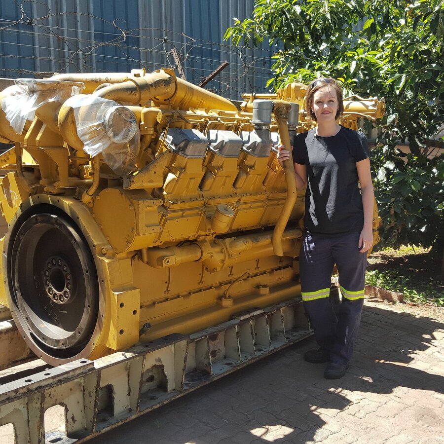 #DieselGirl #DirtyGirl #CAT #Caterpillar #3512 #V12 #Engine #Mining #Earthmoving #Construction...jpg
