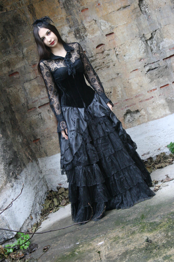 Gothic_4_by_Harpist_Stock.jpg