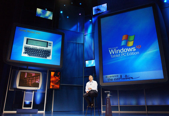 2002-Bill-Gates-Tablet-PC-005.jpg