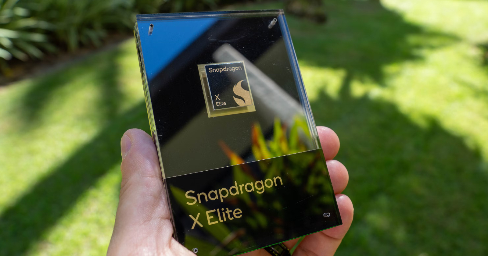 snapdragon-x-elite-apple-m3.jpg