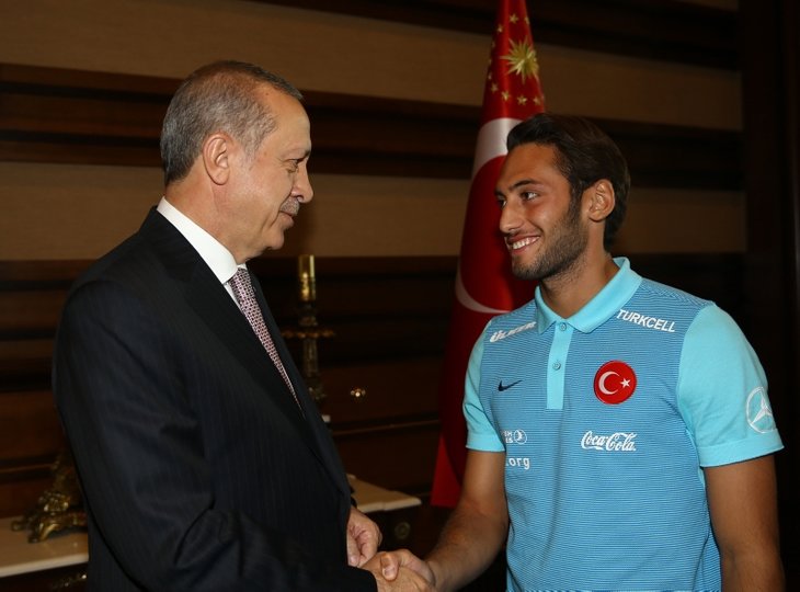 Galatasaray'dan Hakan Çalhanoğlu bombası