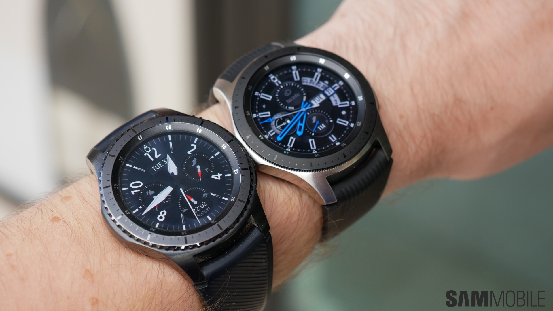Galaxy-Watch-vs-Gear-S3-2.jpg