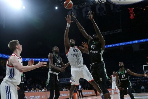 0x0-anadolu-efes-seride-1-0-one-gecti-1527013379253.jpg