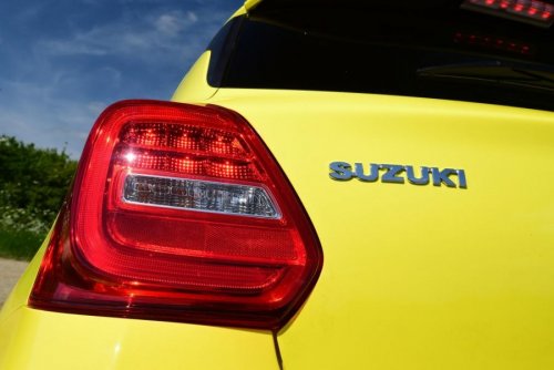 9suzukiswiftsport.jpg