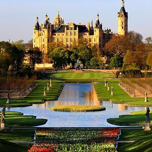 Schwerin Castle.jpg