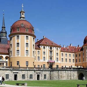 Moritzburg-Castle.jpg