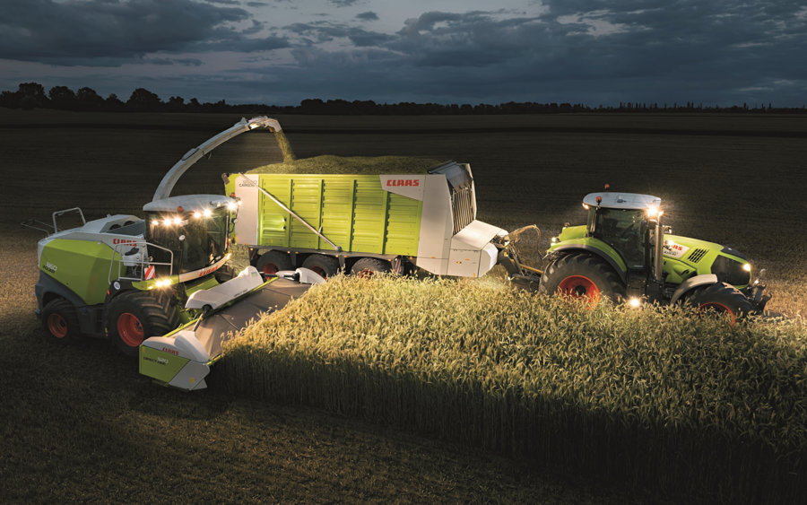 Fields_Agricultural_machinery_Claas_Jaguar_860_535794_2560x1600.jpg