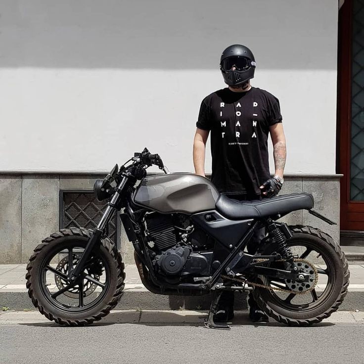 Grey and black Honda CB500 scrambler. www.kaferacers.com #KafeRacers Image by @f.jpg