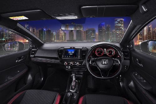 honda-city-hatchback-dashboard-view-590778.jpg