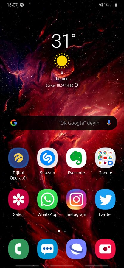 Screenshot_20190918-150746_One UI Home.jpg