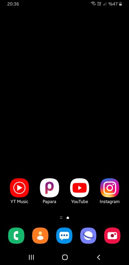 Screenshot_20210426-203648_One UI Home.jpg