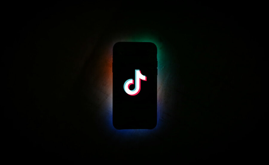 tiktok-bytedance-phone.jpg