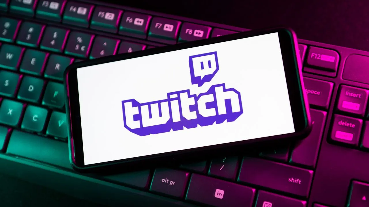 twitch-teshir-yayin-yasak-kapak.webp
