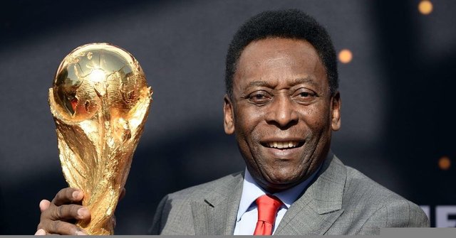 Brezilyalı efsane futbolcu Pele hayatını kaybetti! Pele kimdir, kaç  yaşındaydı ve hangi takımlarda oynadı? Pele hayatı