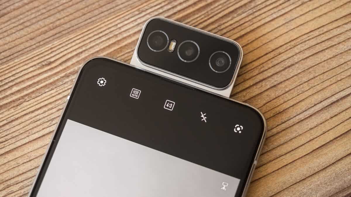 Asus-ZenFone-8.jpg