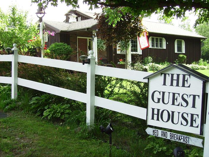 guesthouse-july-2009-0143.jpg