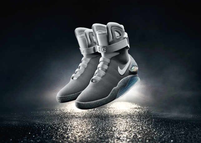 nike-mag-back-to-the-future.gif