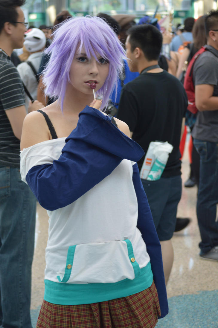 ax_2013_unedited_photo_of_rosario_vampire_cosplay_by_snappified-d6qsiav.jpg