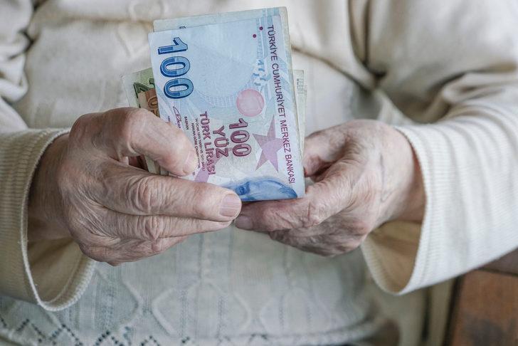 Emekli bayram ikramiyeleri bugün yatıyor