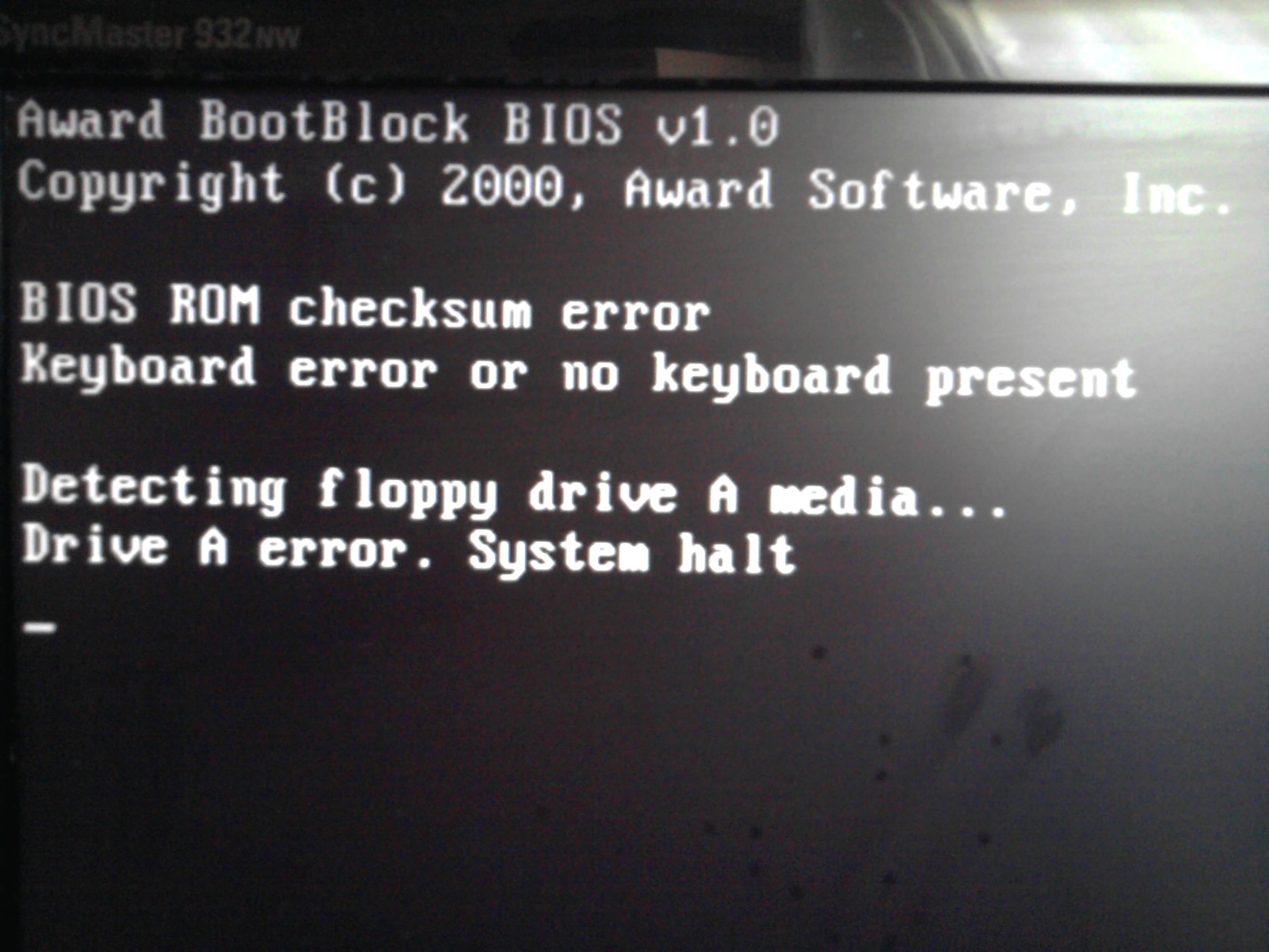 Checksum failed assetto corsa. BIOS ROM checksum. BIOS checksum Error. Ошибка при обновлении биос. Error 0000 биос.