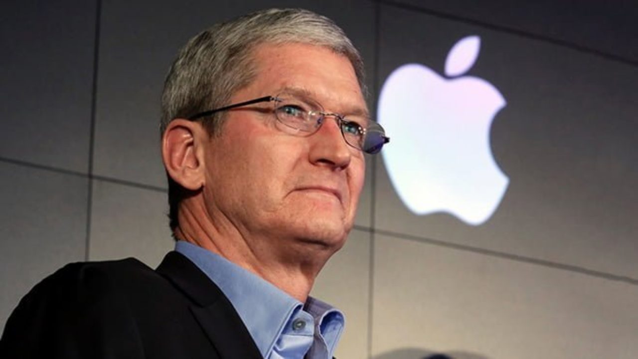 tim-cook-50-milyon-dolarlik-hisse-satti.jpg