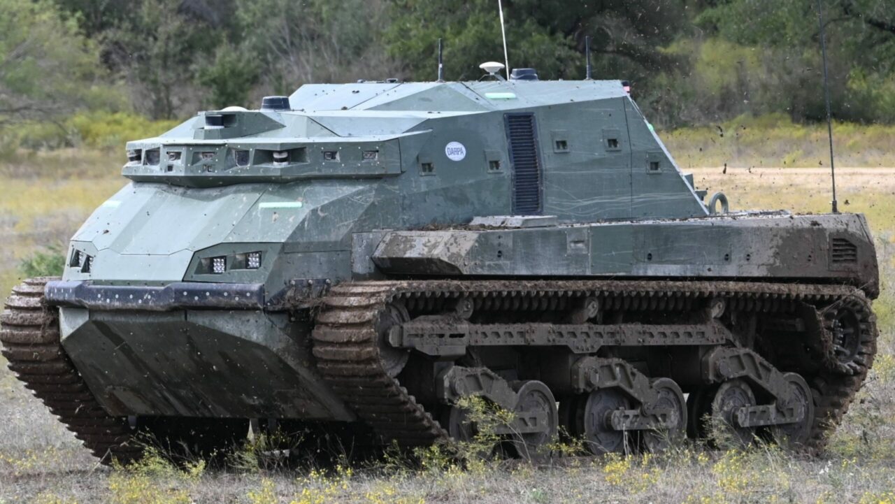 darpa-otonom-tank-saha-testi