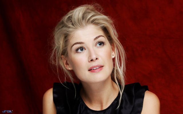 Rosamund-Pike.jpeg