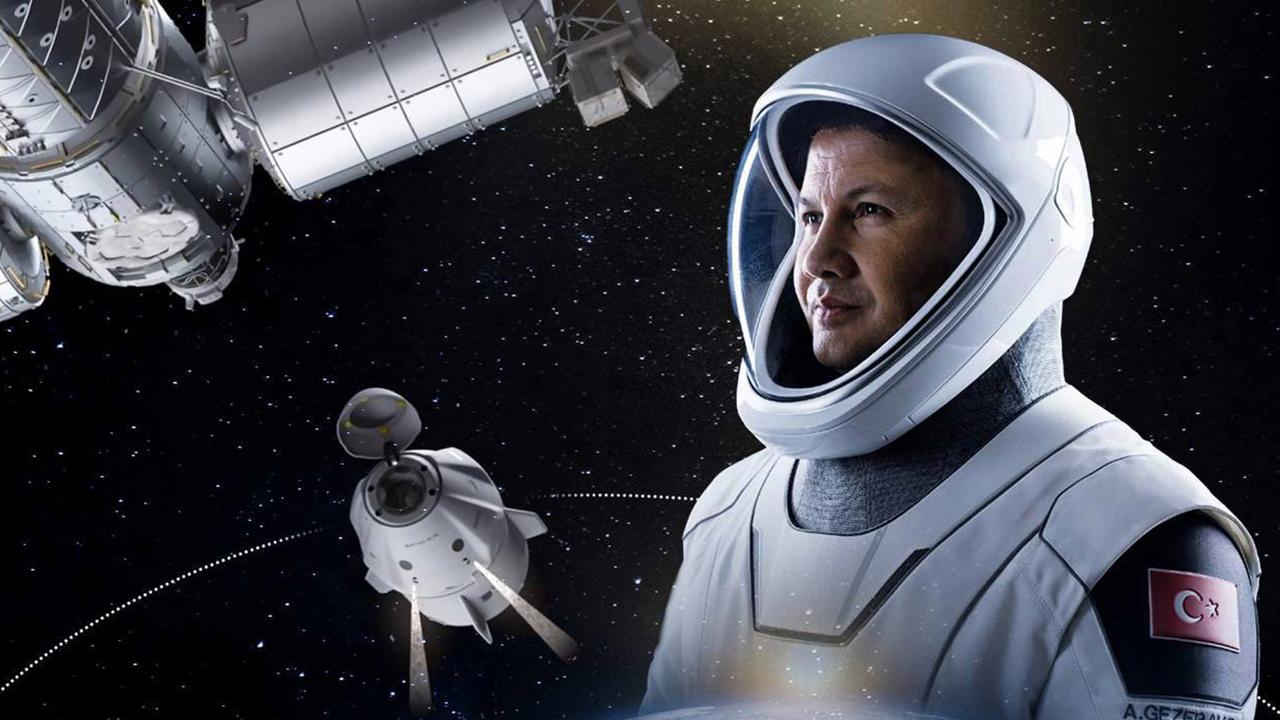 ilk-turk-astronot-gezeravci-donusu-ertelendi-kapak-1.jpg