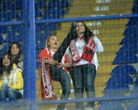 sukru-saracoglu-nda-bacak-sov-2181792.Jpeg