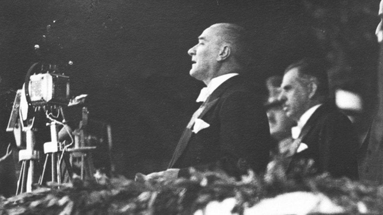 yapay zeka Atatürk videosu