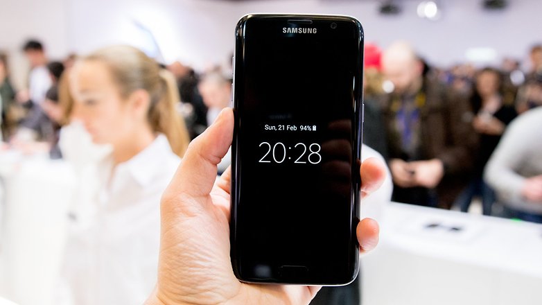 androidpit-samsung-galaxy-s7-edge-12-w782.jpg