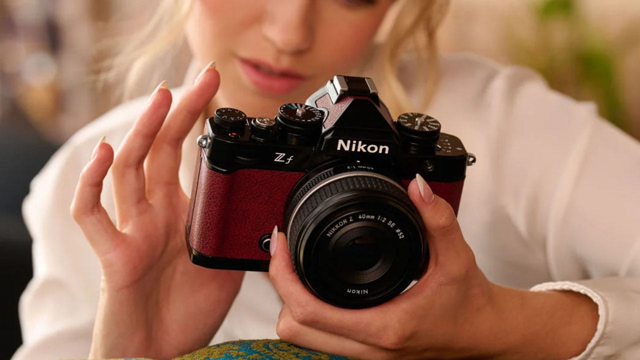 yeni-nikon-zf-tanitildi1.jpg