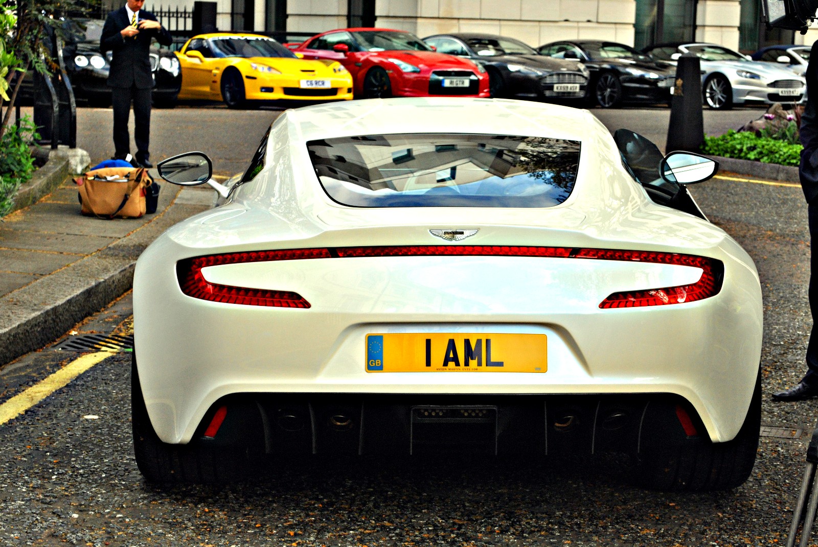 Aston_Martin_One-77_in_London.jpg