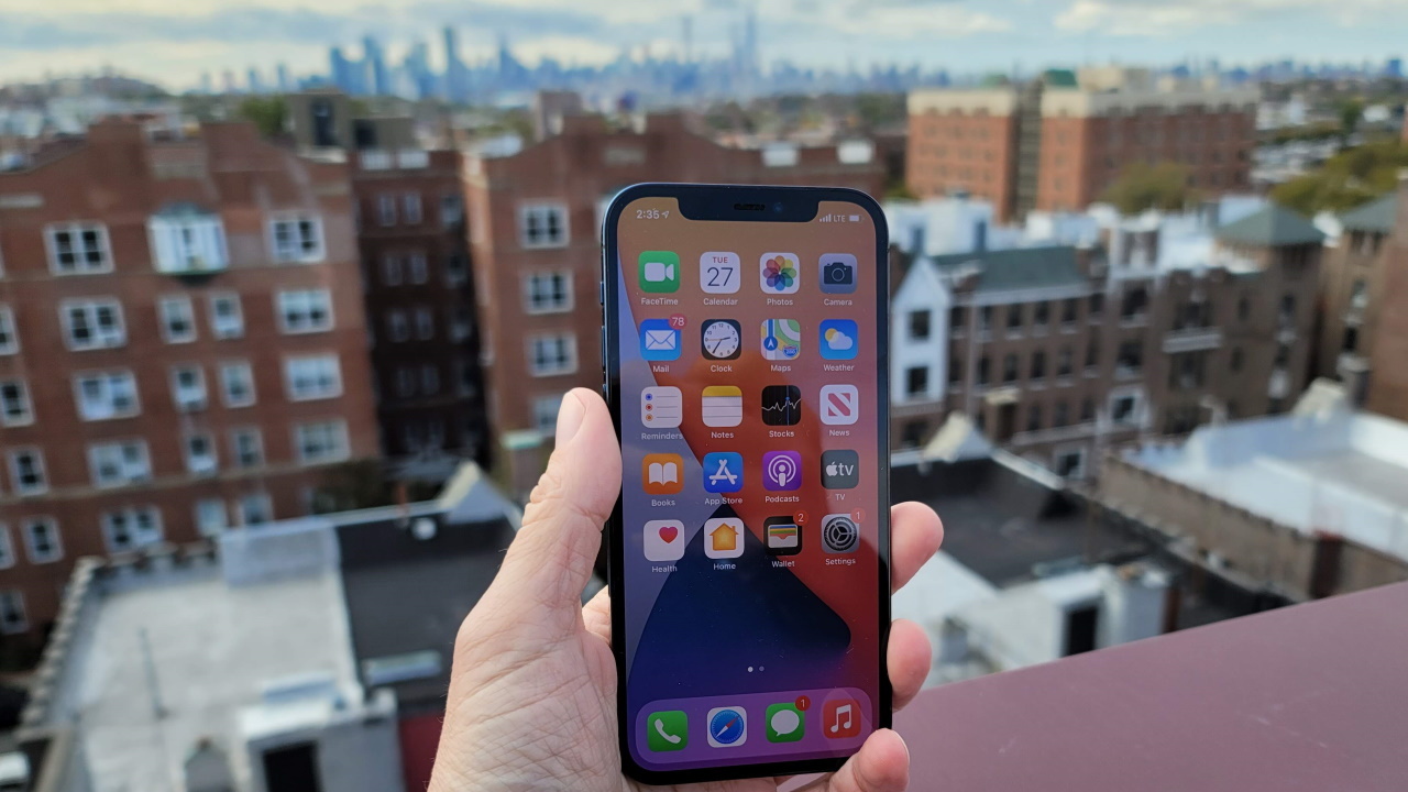 iPhone 13 serisinde Samsung detayı