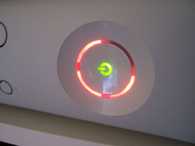 Xbox360-ringofdeath(1)1260115877.jpg