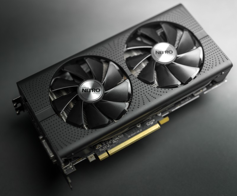 SAPPHIRE-Radeon-RX-480-NITRO-7.jpg