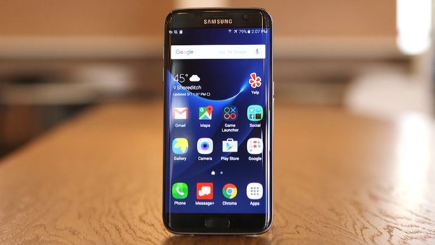 galaxys7edge,xkd0O-U2TUSP5MYoAROa2w.jpg