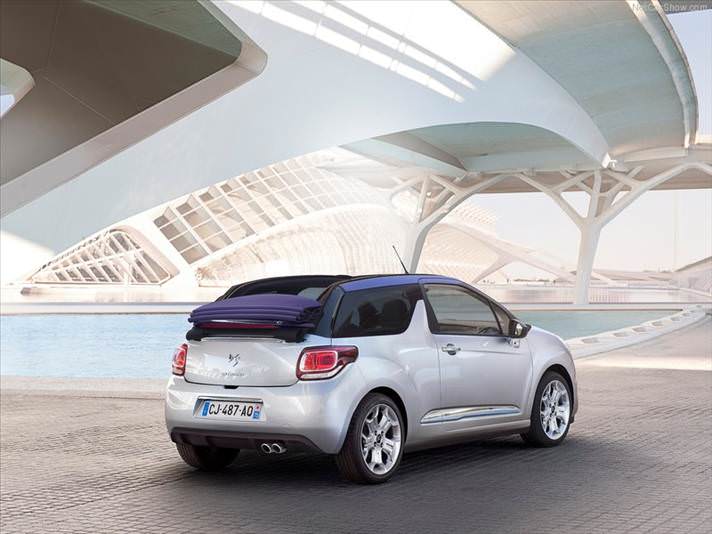 citroends3_cabrio_2014_800x600_wallpaper_37_d.jpg