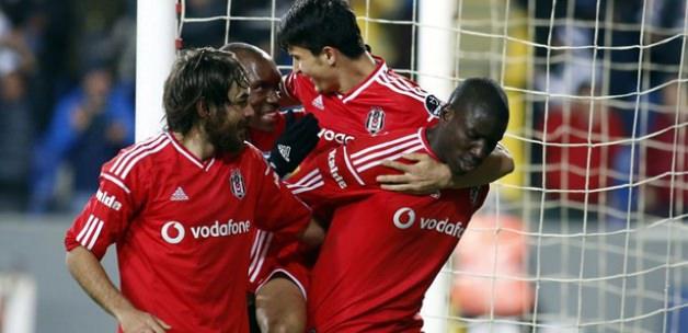 besiktas_kasimpasa_canli_1416768443_8336.jpg