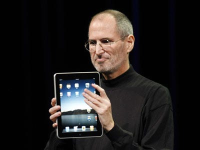 steve-jobs-ipad-apple-ap.jpg