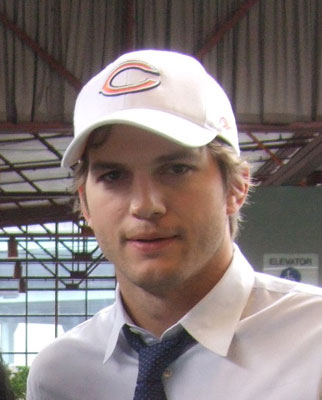 kutcher1239962231.jpg
