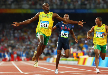 usain-bolt-200-meter-win-1.jpg