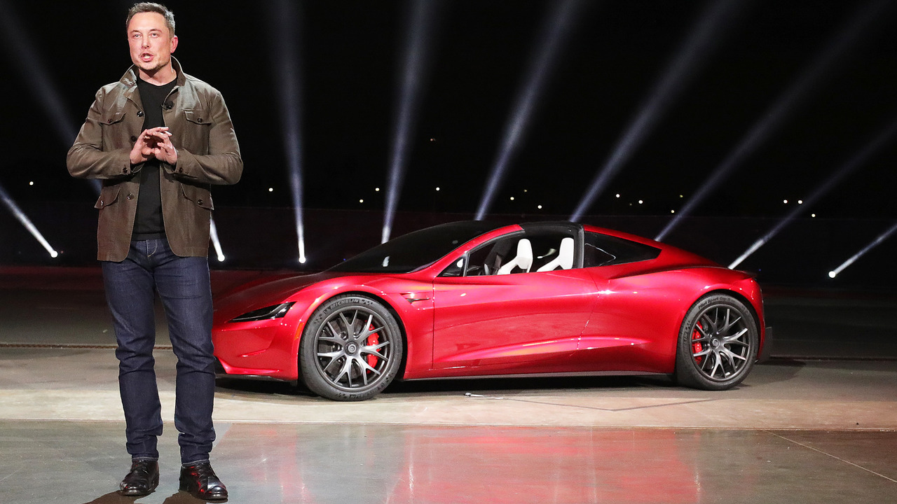 Elon Musk'tan Tesla sahiplerine müjde! Bir ay ücretsiz deneme sunacak