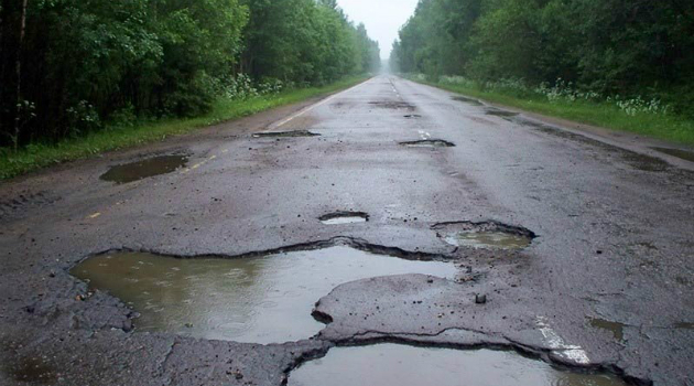 Rusya'da trafik kazalarının yüzde 40'ının sebebi bozuk yollar | Haberrus