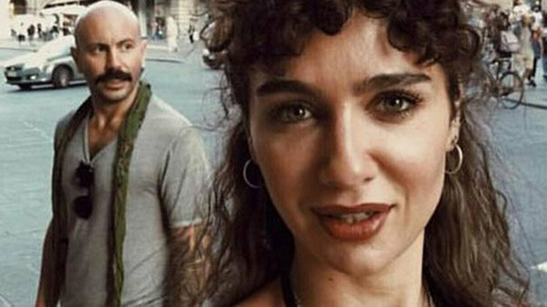 Birce Akalay sosyal medyada sevgilisiyle aşk fotoğrafını paylaştı! - Sayfa 2