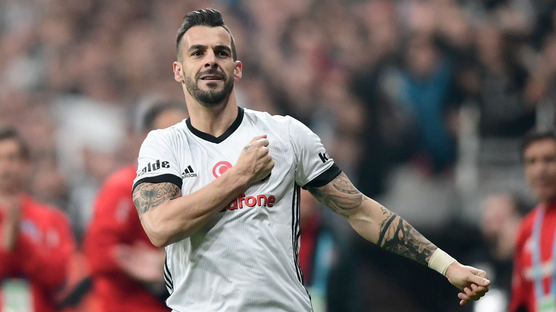 alvaro-negredo-besiktas_mbsbbgcots1j1p6z0q1i2p3qt.jpg