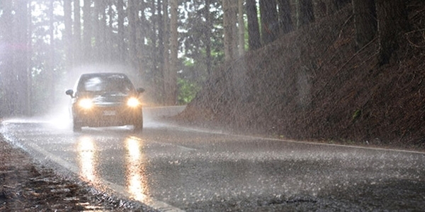 Yağışlı Havalarda Trafik Kazaları Yüzde 25 Artıyor - Memurlar.Net