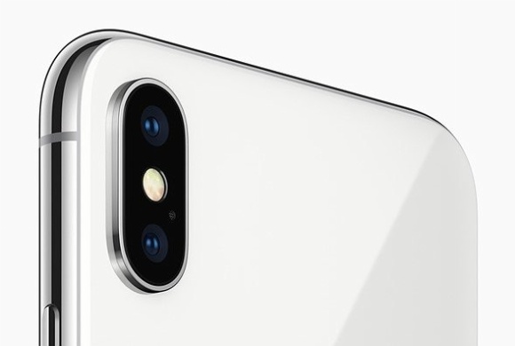 iPhone-X-telefoto-kamera.jpg